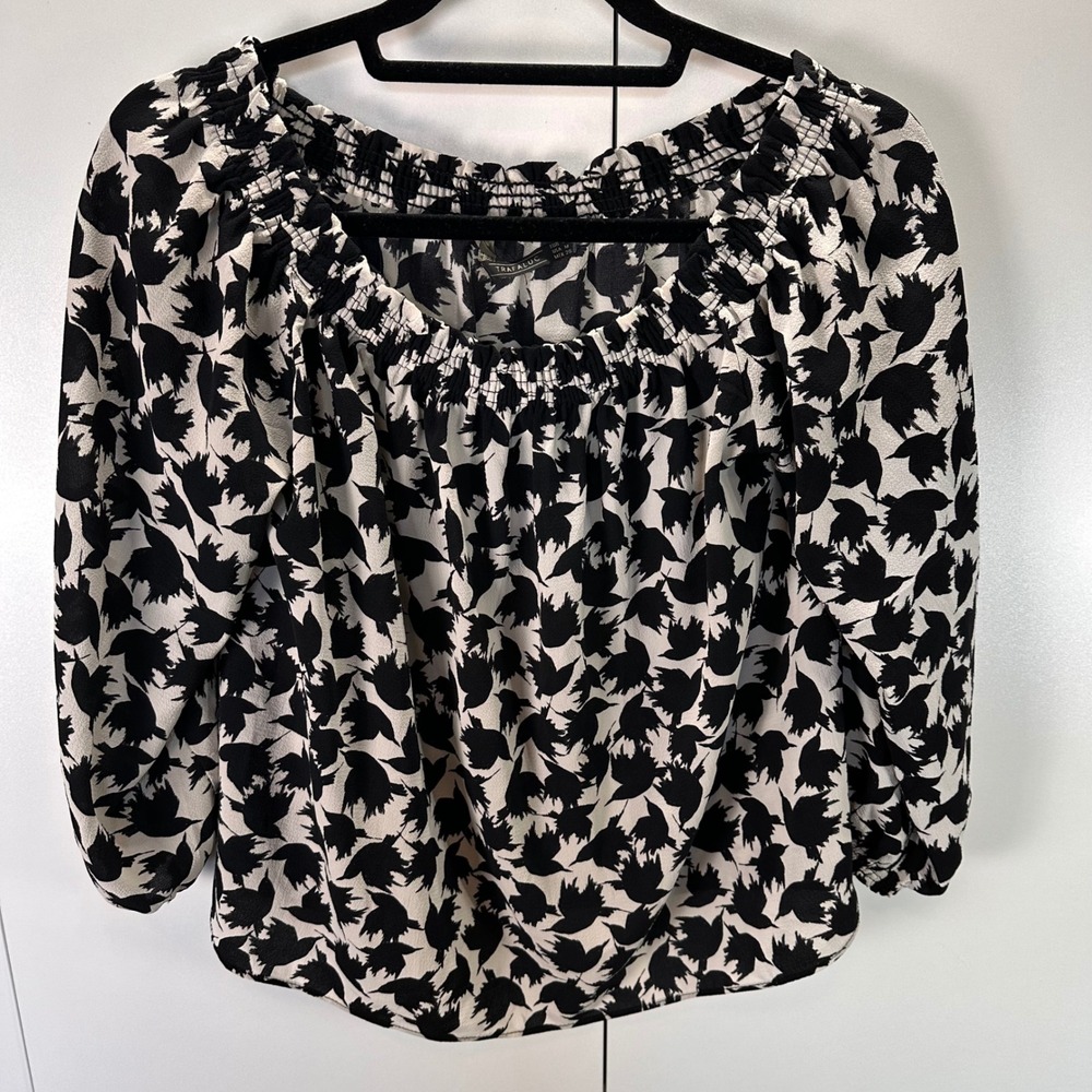 Zara Trafaluc Womens M Black White Bird Print Blouse Off Shoulder Smocked